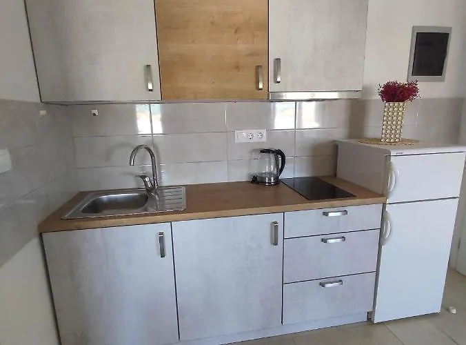 Appartement Three Lions Number 2 *