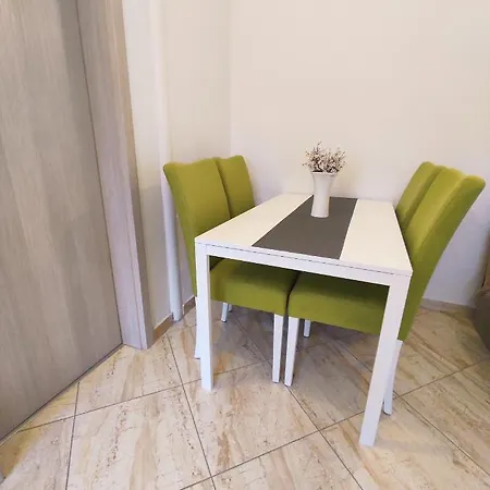 Three Lions Number 2 * Póla